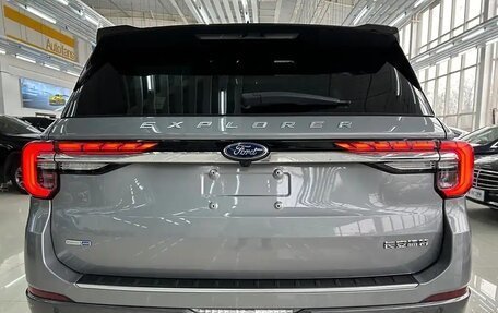 Ford Explorer VI, 2023 год, 3 700 000 рублей, 5 фотография