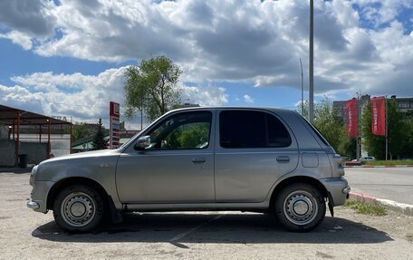 Nissan March II, 2001 год, 400 000 рублей, 3 фотография