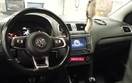 Volkswagen Polo VI (EU Market), 2018 год, 1 199 000 рублей, 5 фотография