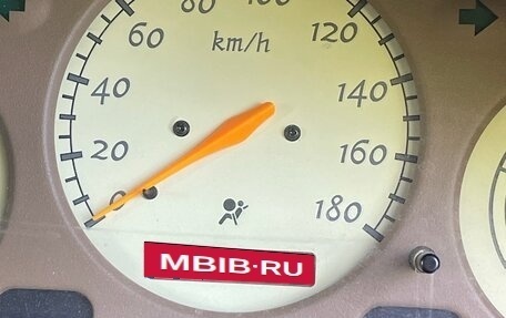 Nissan March II, 2001 год, 400 000 рублей, 23 фотография
