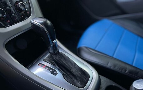 Opel Astra J, 2011 год, 649 000 рублей, 13 фотография