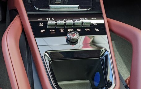 Porsche Cayenne III, 2025 год, 22 250 000 рублей, 18 фотография
