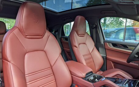 Porsche Cayenne III, 2025 год, 22 250 000 рублей, 14 фотография