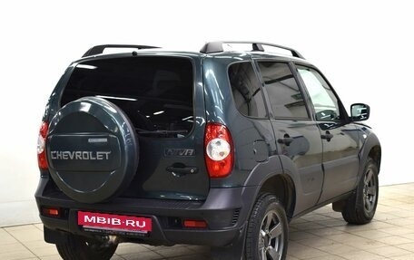 Chevrolet Niva I рестайлинг, 2019 год, 920 000 рублей, 4 фотография