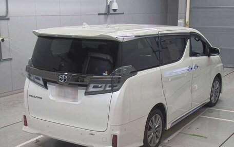 Toyota Vellfire II, 2020 год, 3 290 000 рублей, 3 фотография