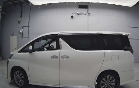 Toyota Vellfire II, 2020 год, 3 290 000 рублей, 6 фотография