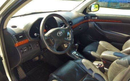 Toyota Avensis III рестайлинг, 2008 год, 1 250 000 рублей, 21 фотография