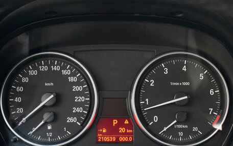 BMW 3 серия, 2009 год, 1 200 000 рублей, 15 фотография
