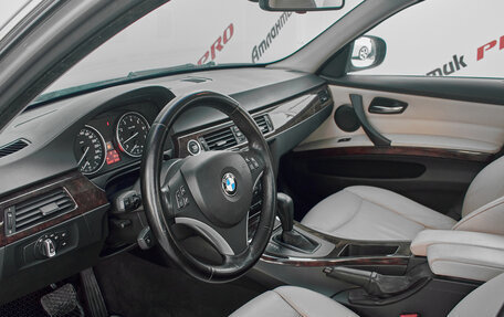 BMW 3 серия, 2009 год, 1 200 000 рублей, 12 фотография