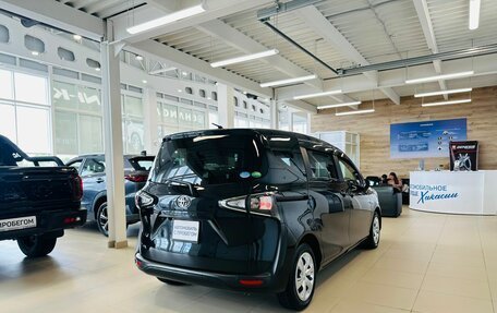 Toyota Sienta II, 2021 год, 1 899 000 рублей, 6 фотография