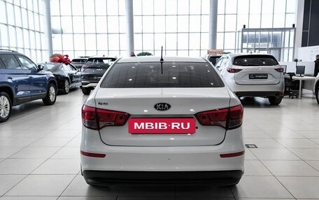 KIA Rio III рестайлинг, 2016 год, 750 000 рублей, 7 фотография