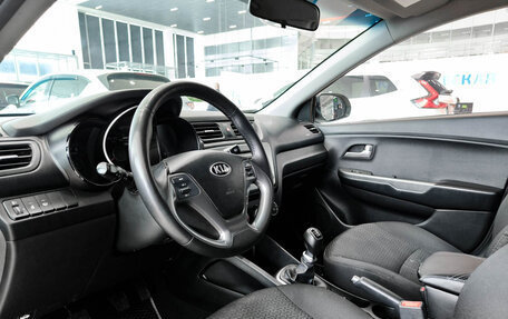 KIA Rio III рестайлинг, 2016 год, 750 000 рублей, 20 фотография