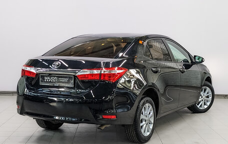 Toyota Corolla, 2015 год, 1 299 000 рублей, 5 фотография