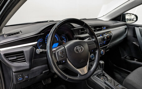 Toyota Corolla, 2015 год, 1 299 000 рублей, 15 фотография