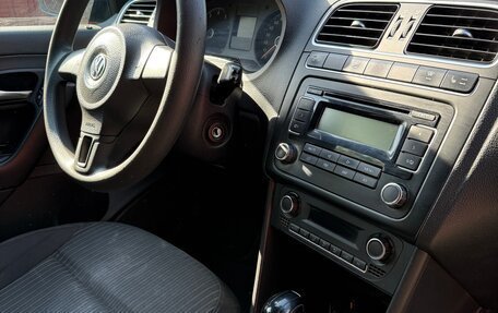 Volkswagen Polo VI (EU Market), 2012 год, 570 000 рублей, 5 фотография