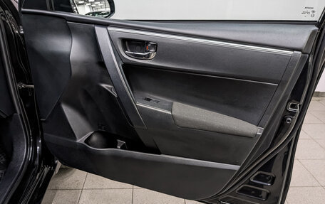 Toyota Corolla, 2015 год, 1 299 000 рублей, 23 фотография