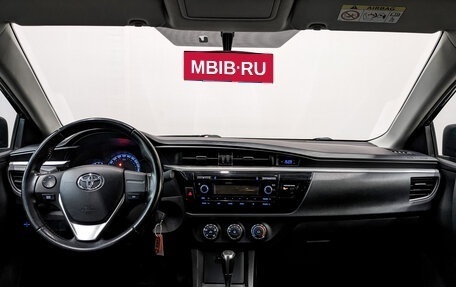 Toyota Corolla, 2015 год, 1 299 000 рублей, 14 фотография