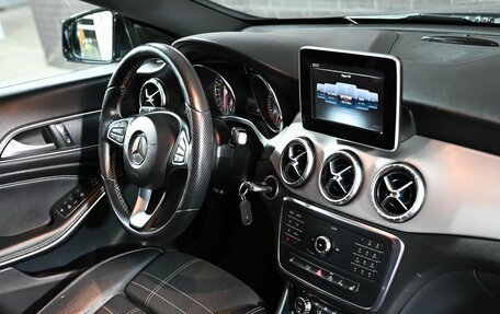 Mercedes-Benz CLA, 2015 год, 1 800 000 рублей, 15 фотография