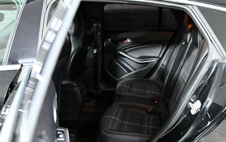 Mercedes-Benz CLA, 2015 год, 1 800 000 рублей, 19 фотография