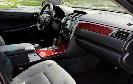 Toyota Camry, 2012 год, 1 850 000 рублей, 7 фотография