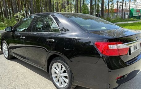 Toyota Camry, 2012 год, 1 850 000 рублей, 6 фотография