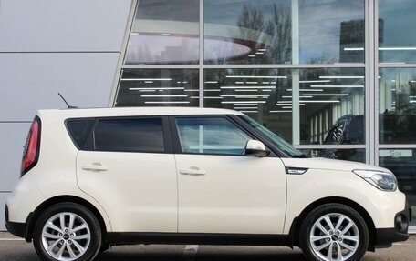 KIA Soul II рестайлинг, 2017 год, 1 549 000 рублей, 5 фотография