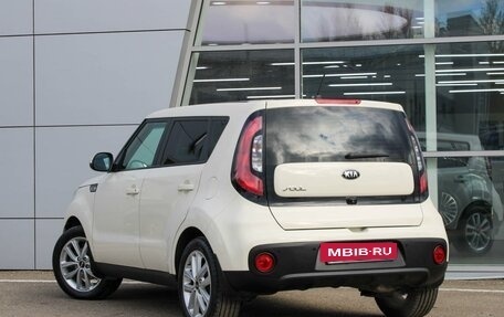 KIA Soul II рестайлинг, 2017 год, 1 549 000 рублей, 10 фотография