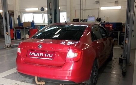Skoda Rapid I, 2014 год, 700 000 рублей, 3 фотография