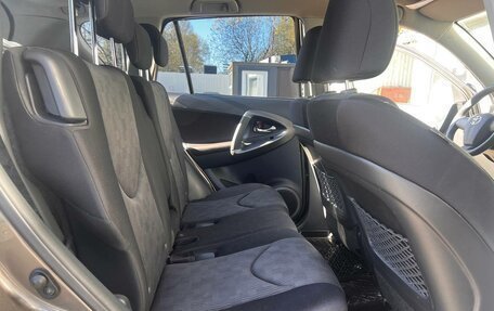 Toyota RAV4, 2010 год, 1 160 000 рублей, 15 фотография