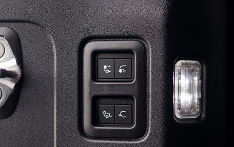 Land Rover Defender II, 2021 год, 7 190 000 рублей, 20 фотография