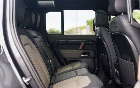 Land Rover Defender II, 2021 год, 7 190 000 рублей, 21 фотография