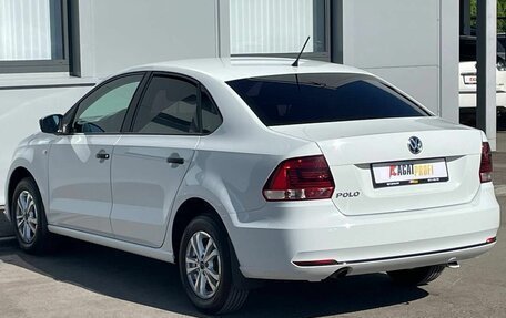 Volkswagen Polo VI (EU Market), 2015 год, 7 фотография