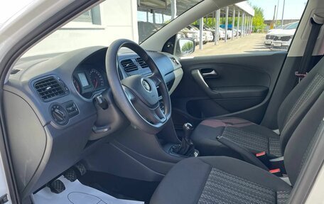 Volkswagen Polo VI (EU Market), 2015 год, 10 фотография