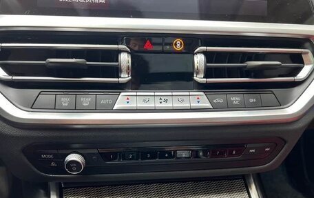 BMW 3 серия, 2022 год, 3 860 000 рублей, 15 фотография
