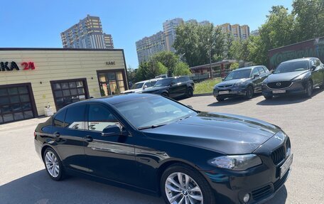 BMW 5 серия, 2016 год, 2 300 000 рублей, 3 фотография