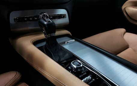 Volvo XC90 II рестайлинг, 2018 год, 3 959 000 рублей, 16 фотография