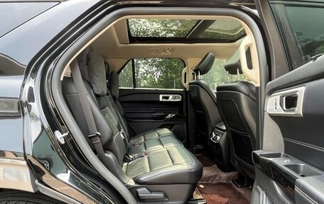 Ford Explorer VI, 2021 год, 2 480 500 рублей, 12 фотография