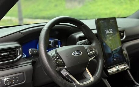 Ford Explorer VI, 2021 год, 2 490 500 рублей, 8 фотография