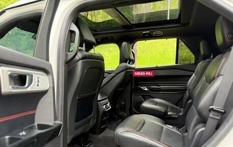 Ford Explorer VI, 2021 год, 2 490 500 рублей, 9 фотография