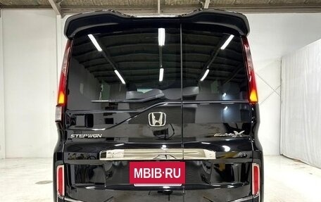 Honda Stepwgn IV, 2018 год, 1 793 000 рублей, 23 фотография