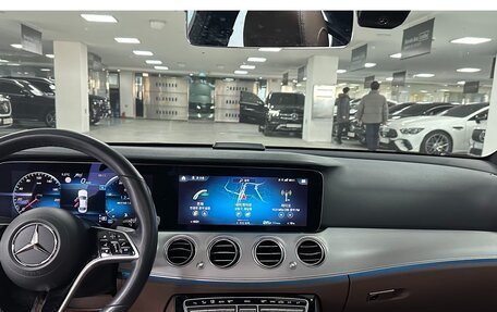 Mercedes-Benz E-Класс, 2022 год, 3 423 887 рублей, 5 фотография