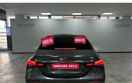 Mercedes-Benz E-Класс, 2022 год, 3 423 887 рублей, 4 фотография