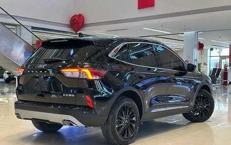 Ford Escape, 2024 год, 1 900 000 рублей, 22 фотография
