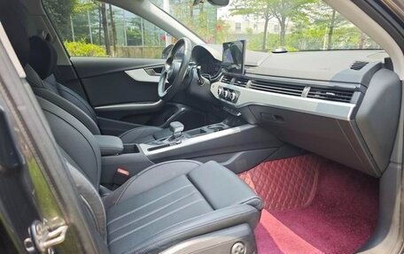Audi A4, 2021 год, 2 645 442 рублей, 5 фотография