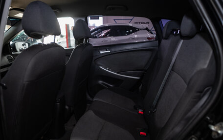 Hyundai Solaris II рестайлинг, 2011 год, 695 000 рублей, 13 фотография