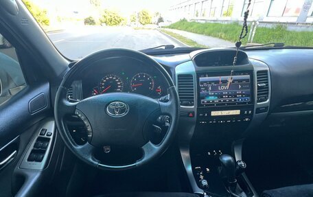 Toyota Land Cruiser Prado 120 рестайлинг, 2007 год, 2 500 000 рублей, 10 фотография