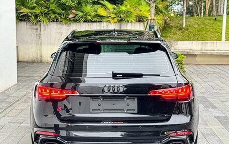 Audi RS 4, 2021 год, 7 350 000 рублей, 7 фотография