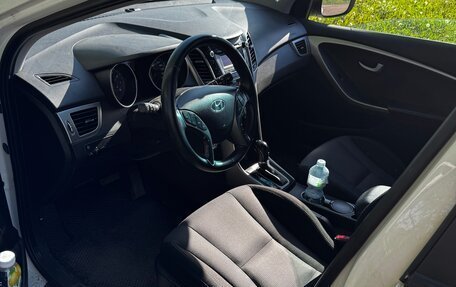 Hyundai i30 II рестайлинг, 2013 год, 900 000 рублей, 7 фотография