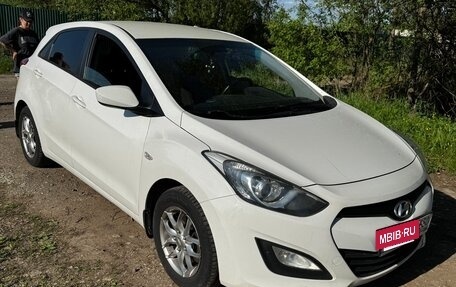Hyundai i30 II рестайлинг, 2013 год, 900 000 рублей, 6 фотография