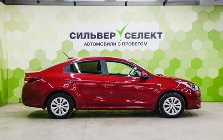 KIA Rio IV, 2017 год, 1 300 000 рублей, 8 фотография